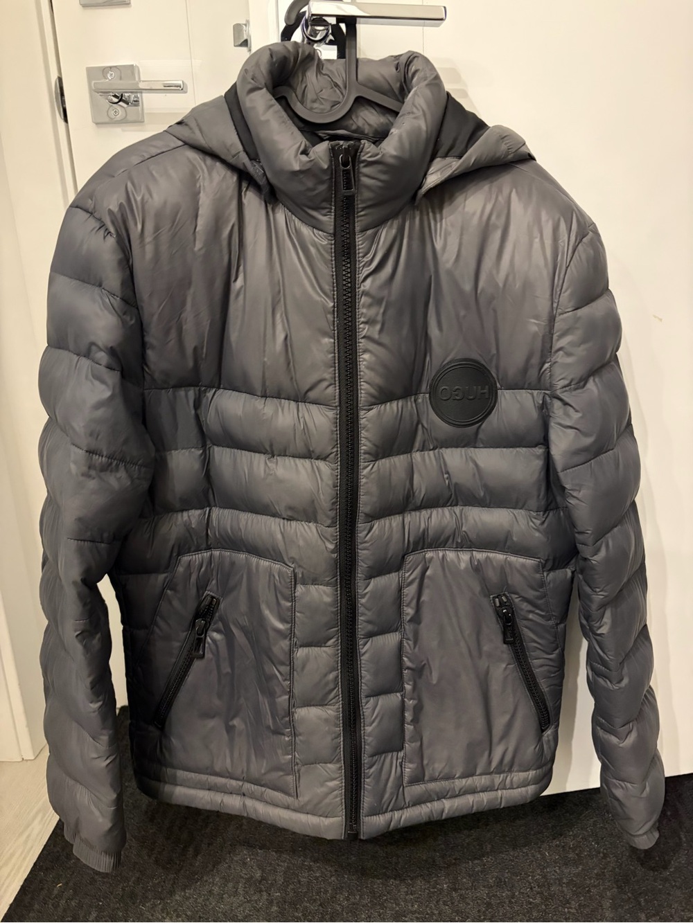 HUGO Men's Hooded Down Jacket in Satin Gray